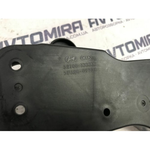 Кронштейн педалі газу Hyundai i30 2007-2012 327282H910